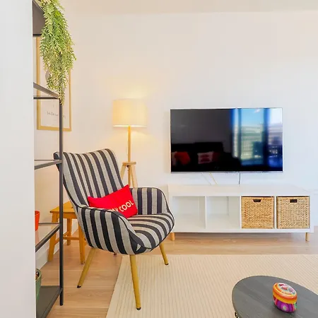 Apartment Cubo's Urban Sky La Gioia 6 *