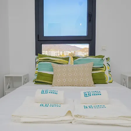 Apartment Cubo's Urban Sky La Gioia 6