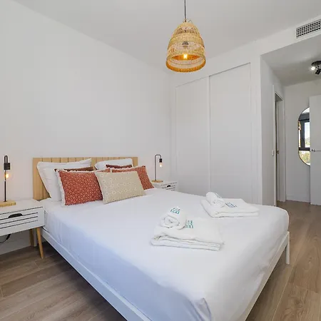 Apartment Cubo's Urban Sky La Gioia 6