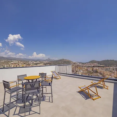 Cubo's Urban Sky La Gioia 6 * Malaga